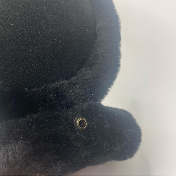 UGG Black Dyed Shearling Sheepskin Leather & Fur Earmuffs - Picture 9 of 9